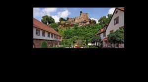 Auszeit-mit-Burgblick-am-Hardenberg