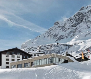 5-LuxusUrlaub-im-exklusiven-Zrs